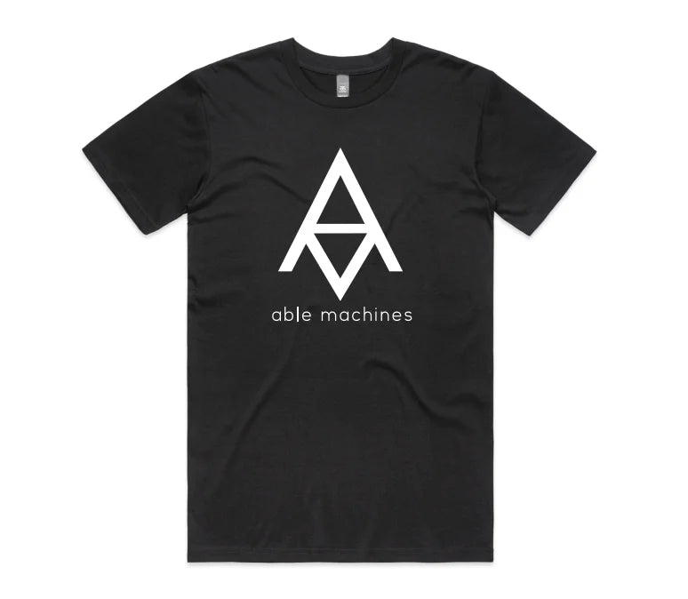 classic logo tee