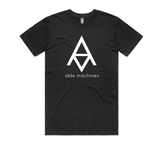 classic logo tee